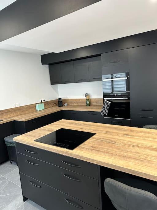Appartement Lahoucine Boulogne-sur-Mer Zewnętrze zdjęcie